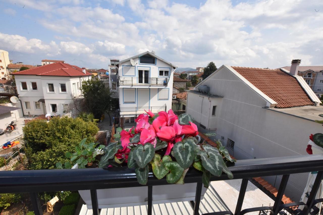 Kultura Hostel Shkoder Exterior photo